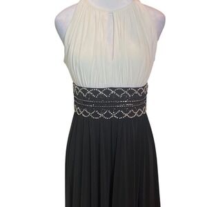 NWT R & M Elegant Halter Maxi Dress Beaded Waist Sleeveless Formal Gown Size 6